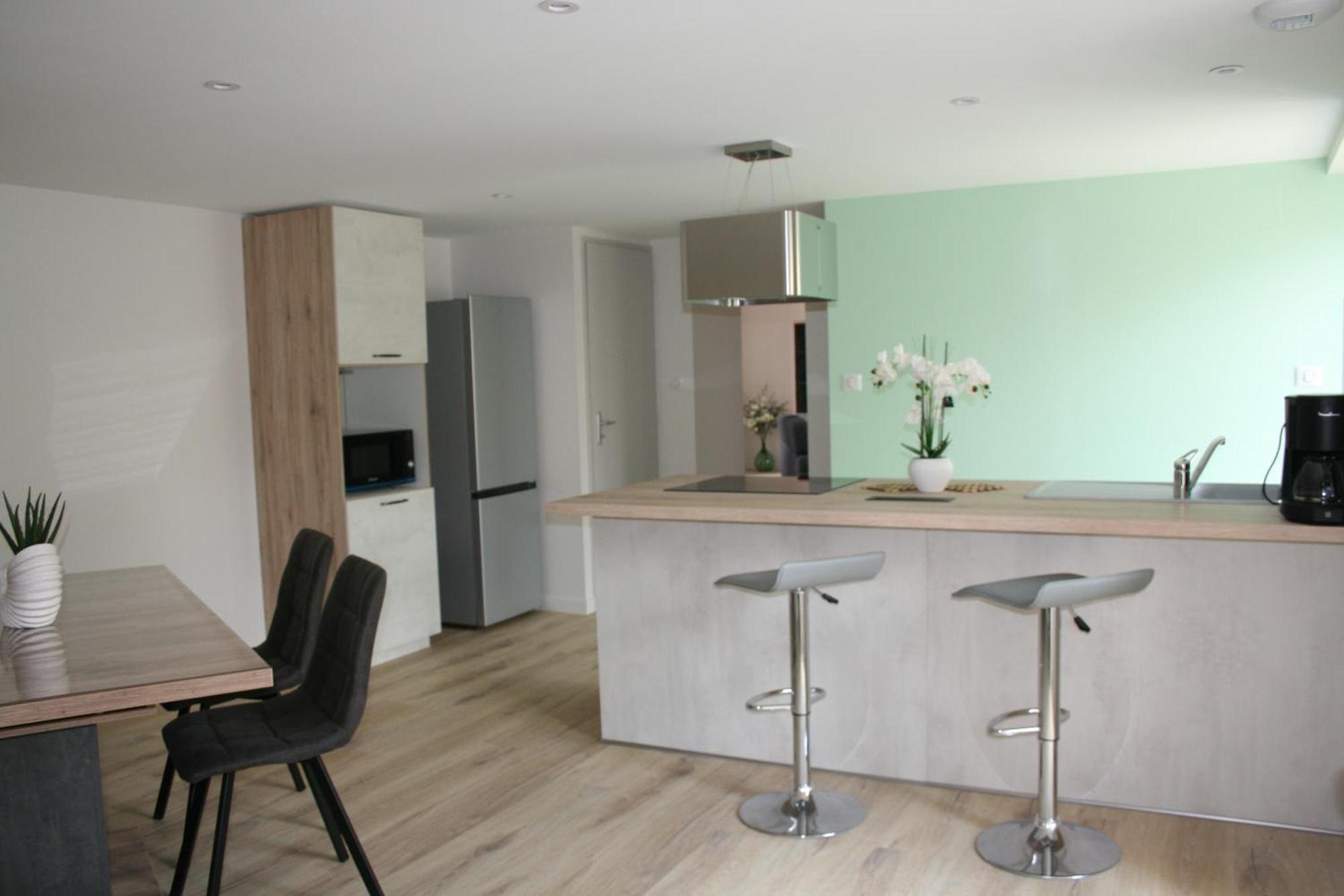 Ferienwohnung Les Nuits D'Aldearde Airvault Exterior foto